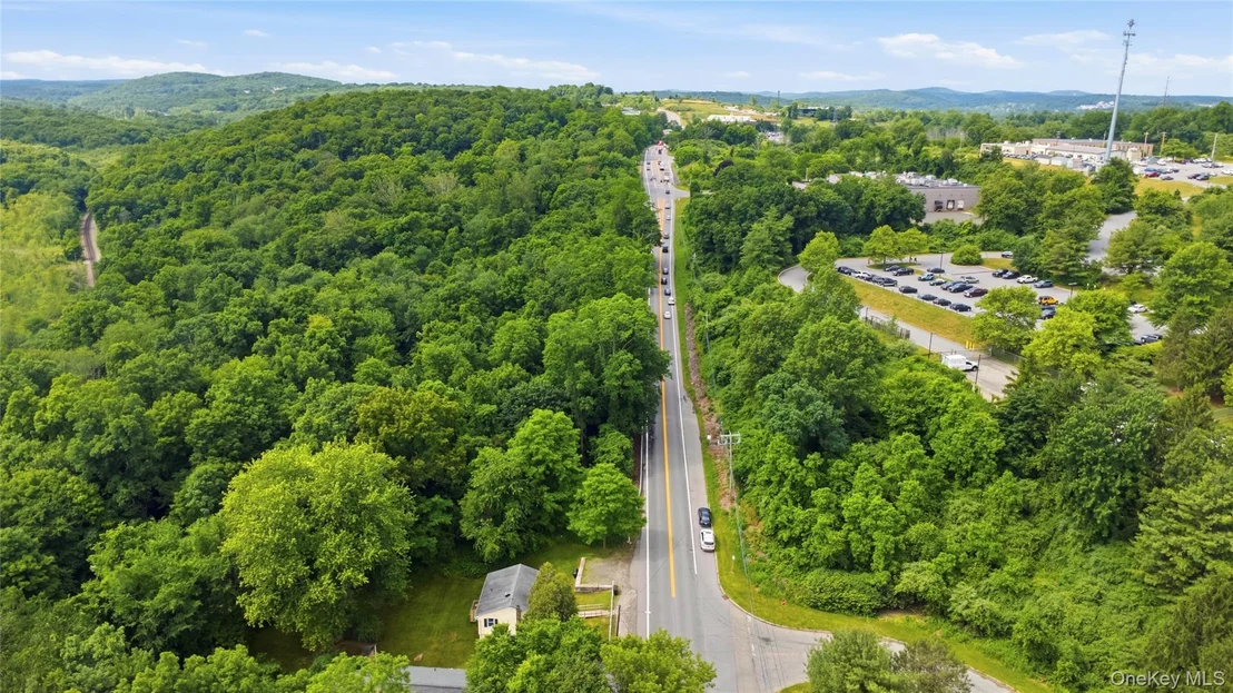 Photo of 333 Route 312