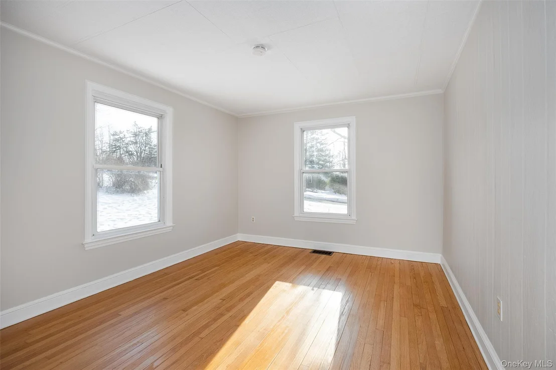 Photo of 13 Robert Road