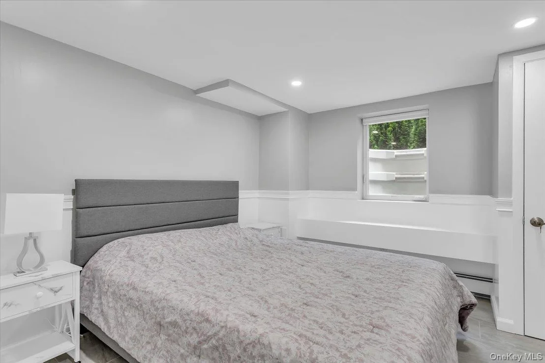 Photo of 21 Buttonwood Drive