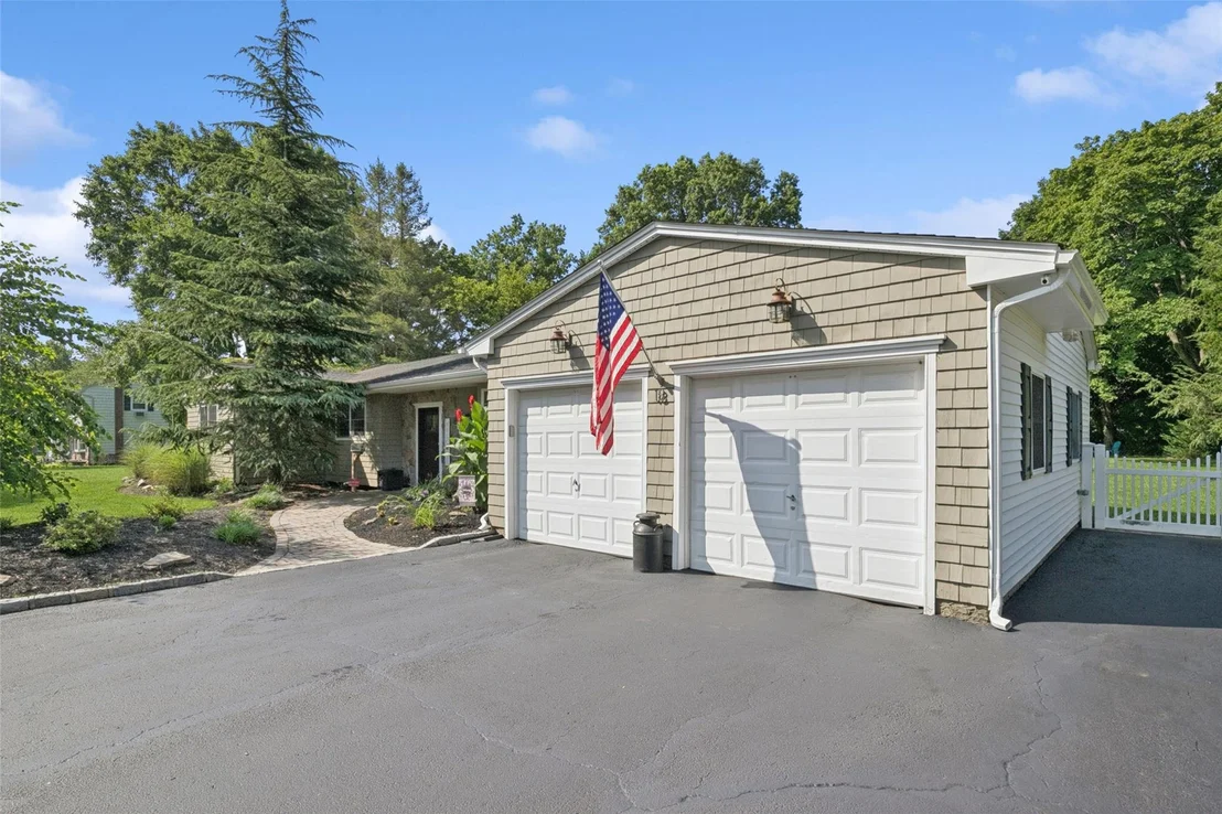 Photo of 18 Thrush Drive