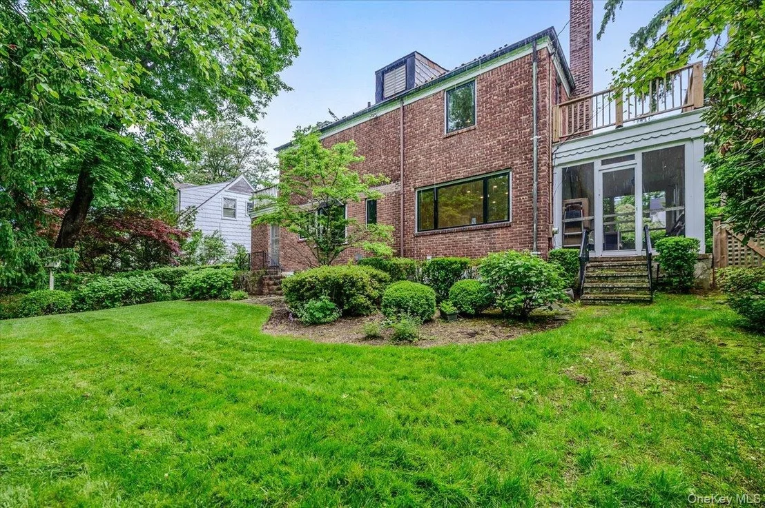 Photo of 8 Parkside Drive