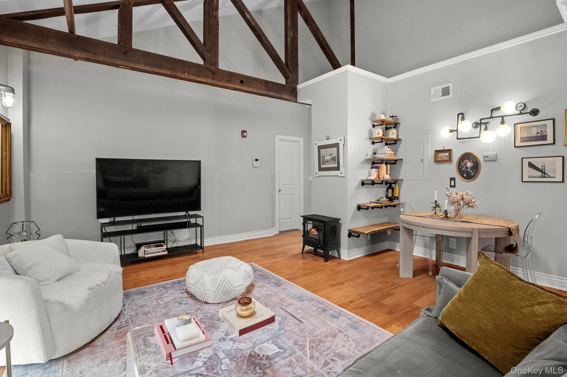 Photo of Unit PH4 at 88 Broadway