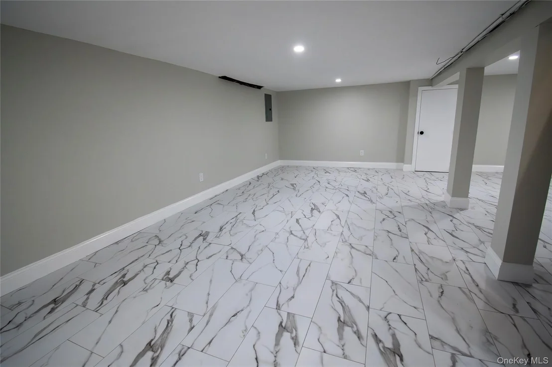 Photo of 2900 Yale Place