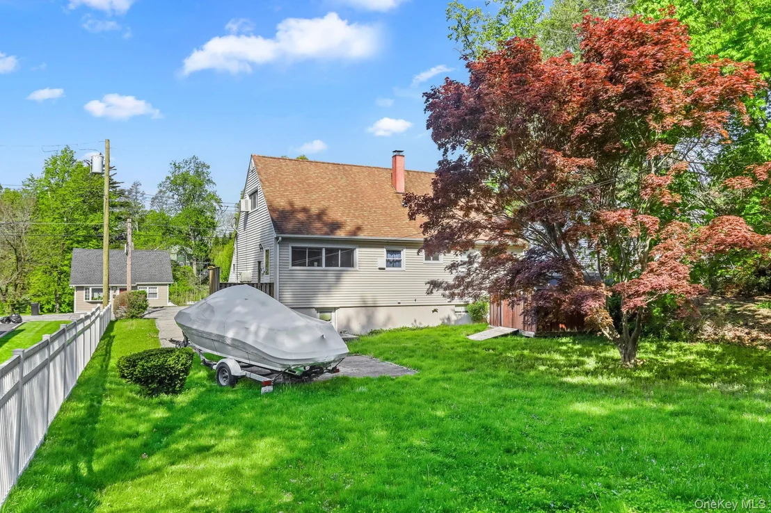 Photo of 42 Lee Avenue