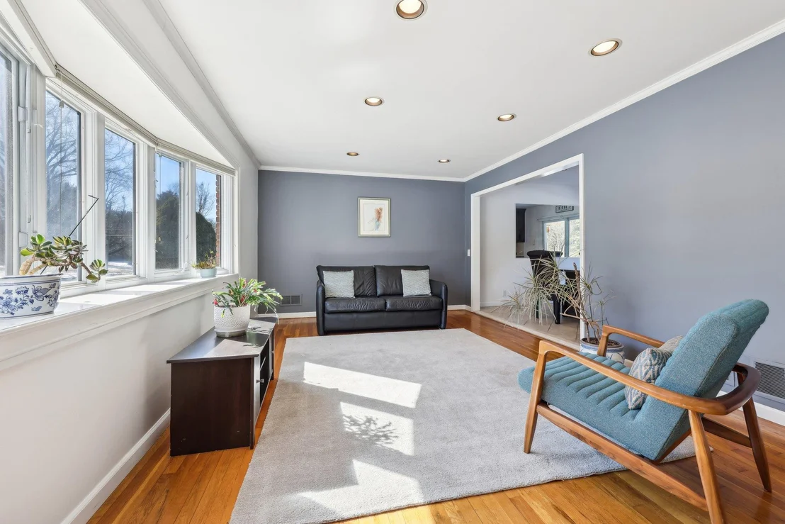 Photo of 16 Holly Lane