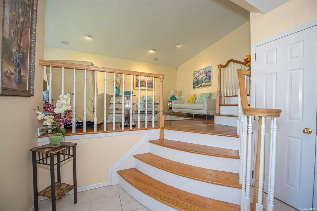 Photo of 255 Bow Drive