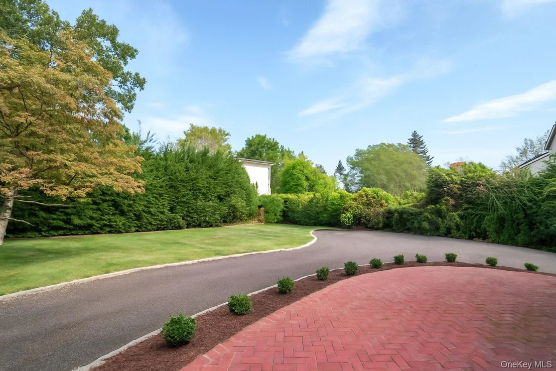 Photo of 89 Park Drive