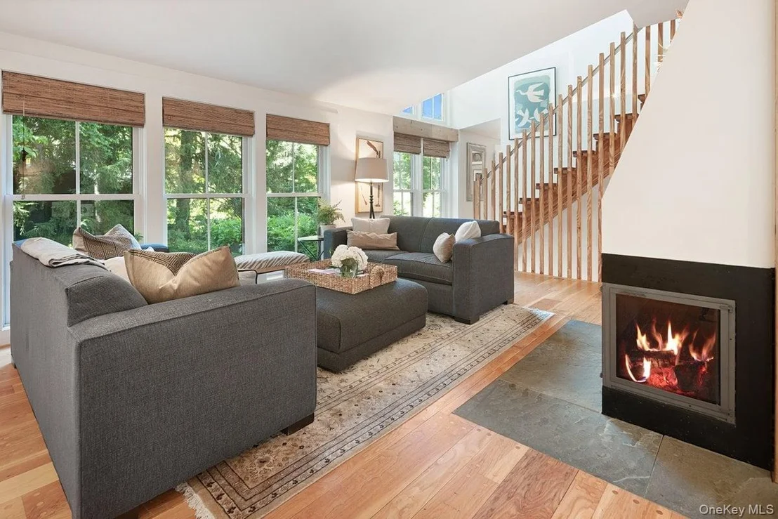 Photo of 1821 Spring Valley Road