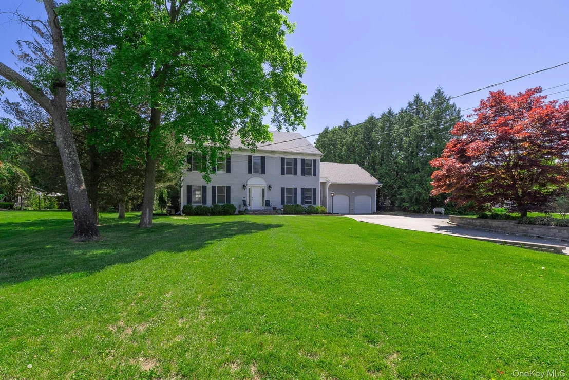 Photo of 41 Astor Avenue