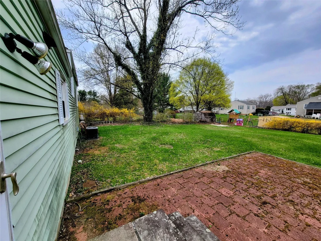 Photo of 1 Jefferson Road