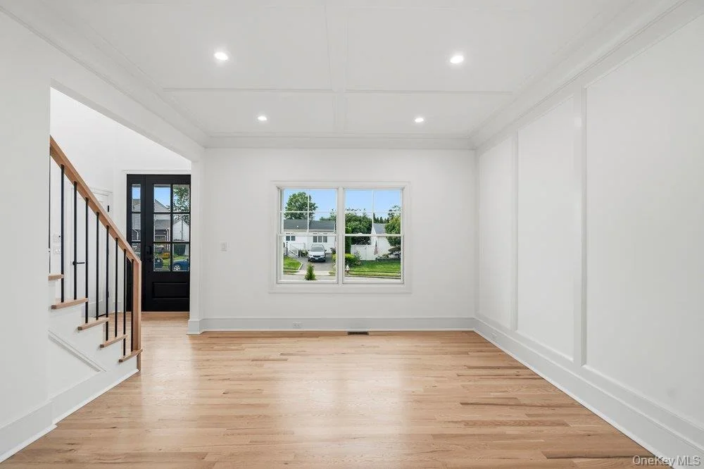 Photo of 93 Morton Boulevard