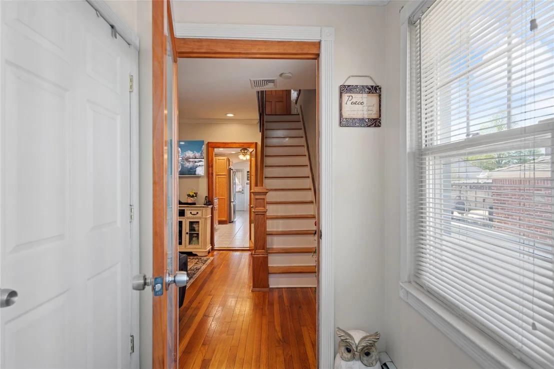 Photo of 665 Gabriel Avenue