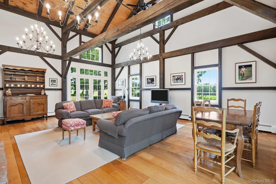 Photo of 455 Polly Park Road