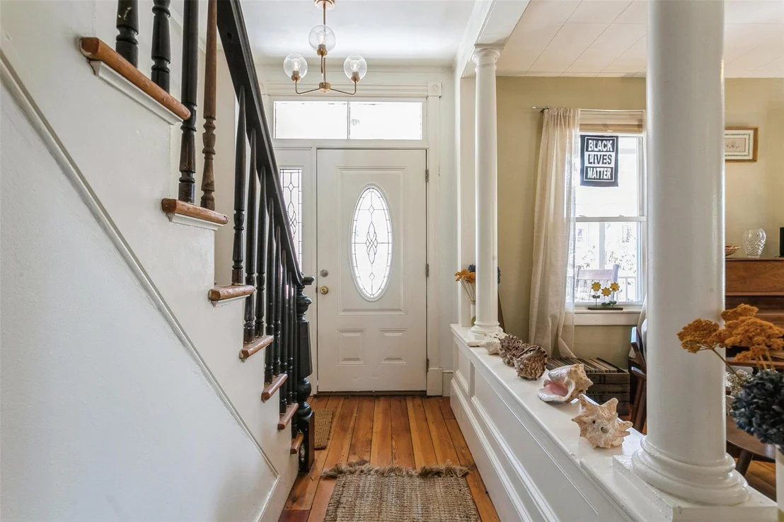 Photo of 9 Dutchess Terrace