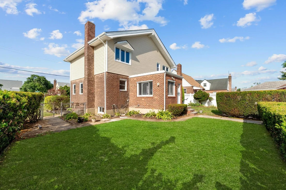 Photo of 126 Lutz Drive