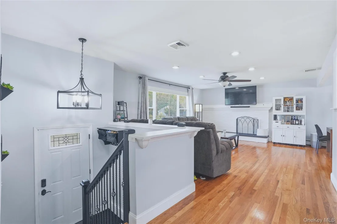 Photo of 12 Daisy Lane