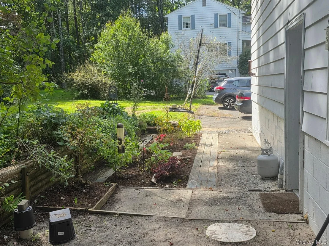 Photo of 28 Robert Drive