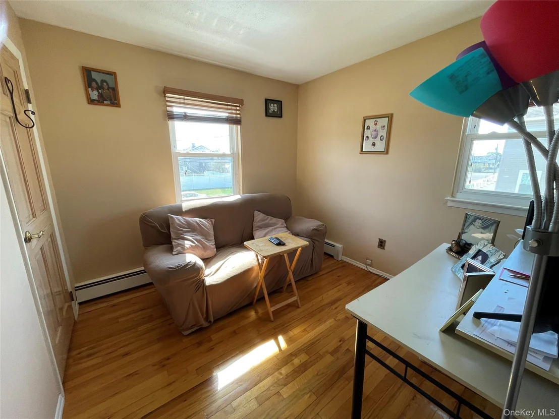 Photo of 84 Surf Road