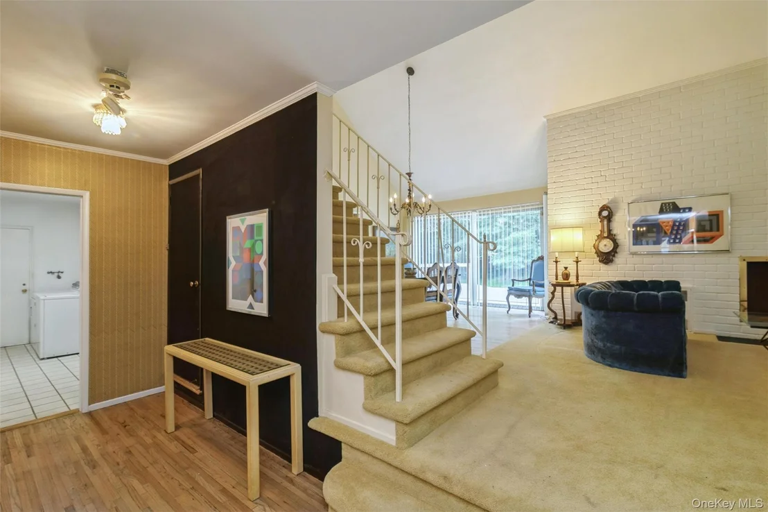 Photo of 5 Hemlock Drive