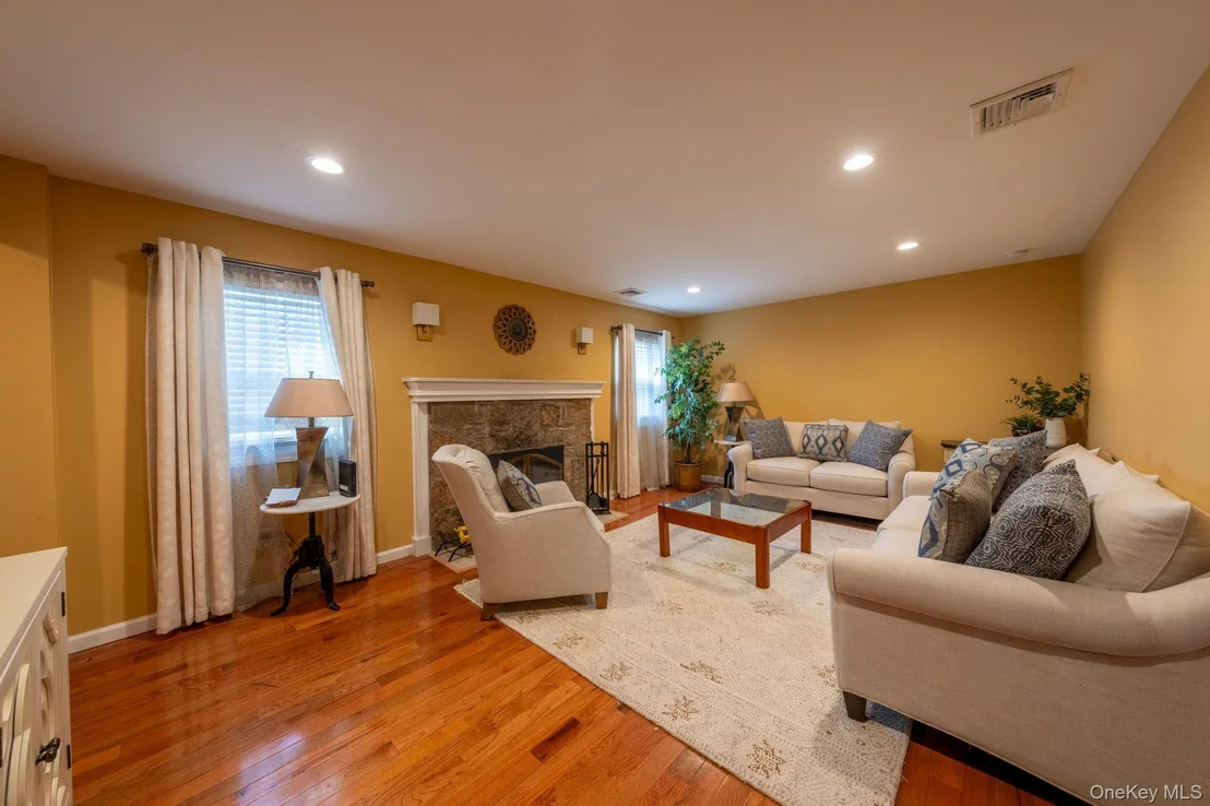 Photo of 20 Sterling Place