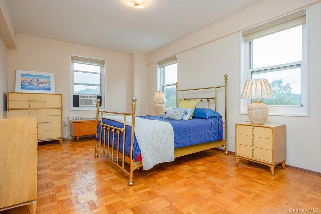 Photo of Unit 6D at 900 Palmer Road