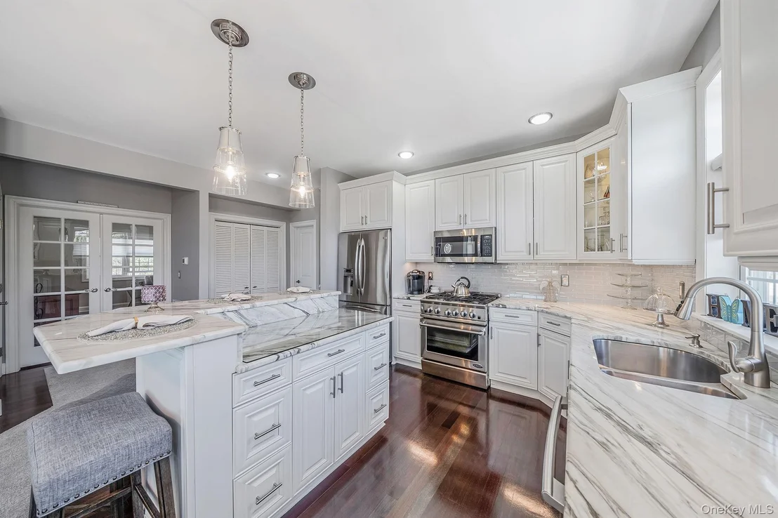 Photo of 9 Sunset Lane
