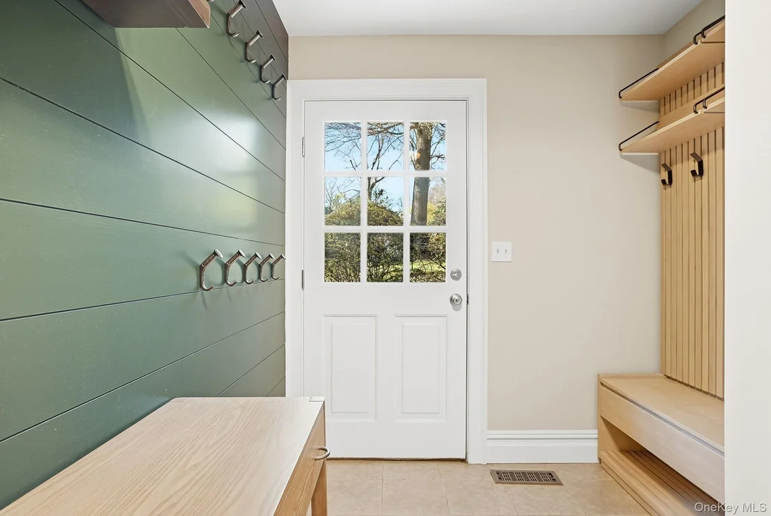 Photo of 4 Boulder Road