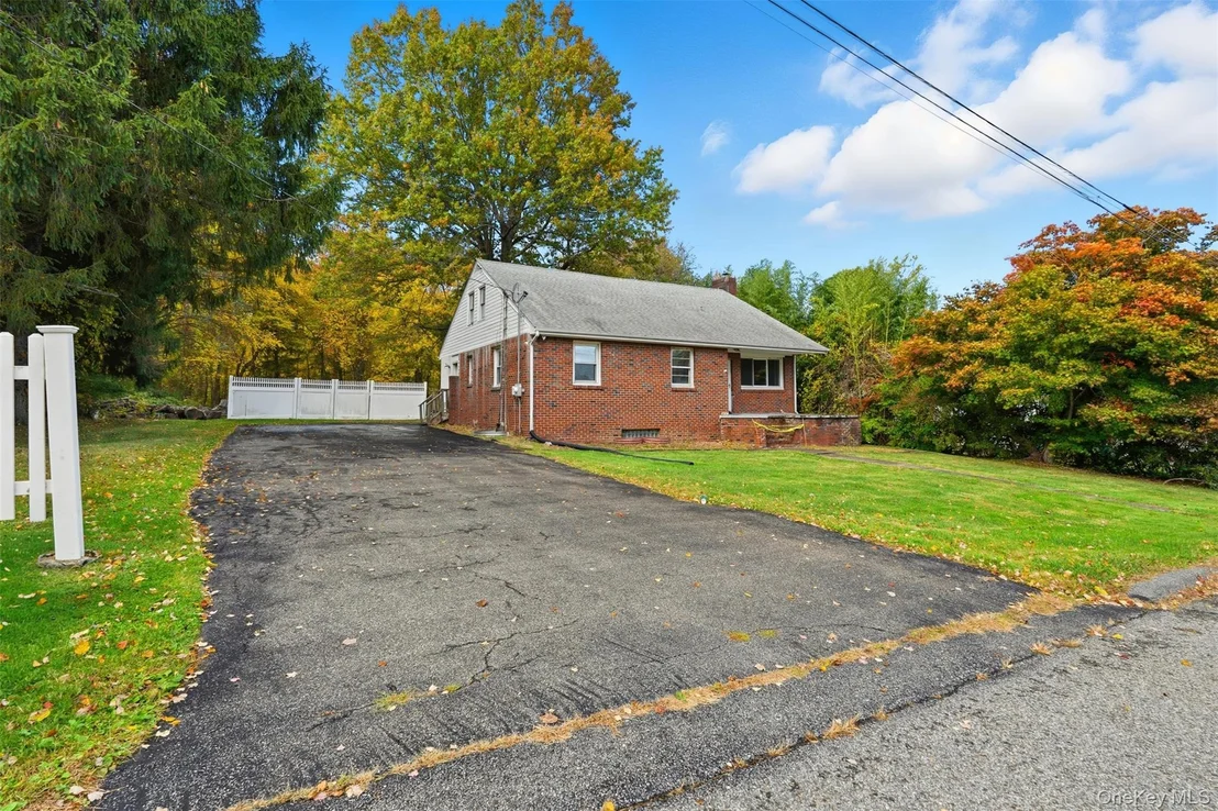 Photo of 137 Overlook Drive