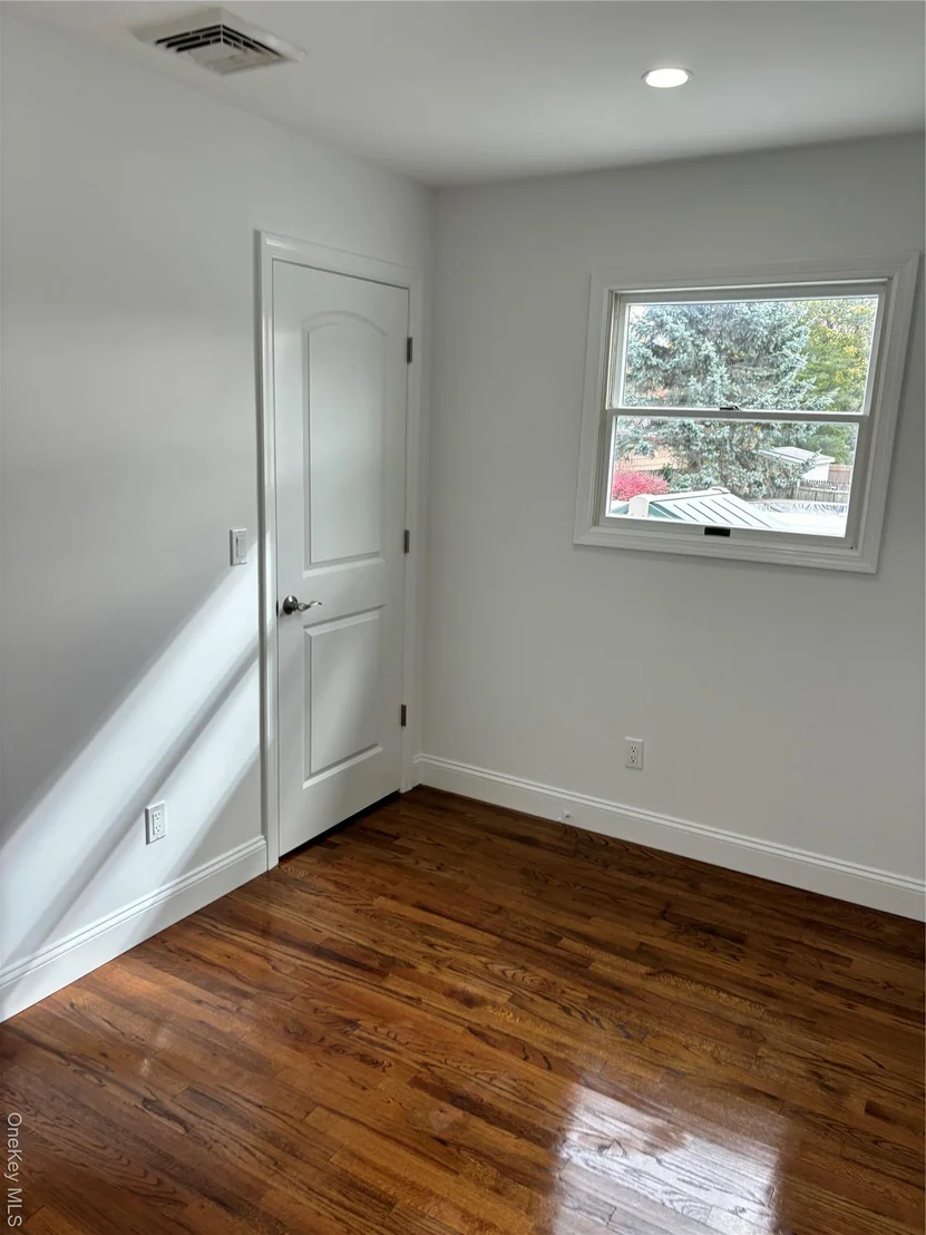 Photo of 14 Chenango Drive