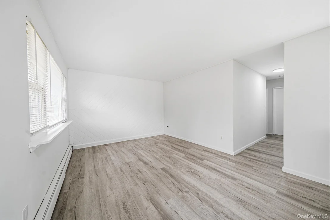 Photo of 9 Carson Lane