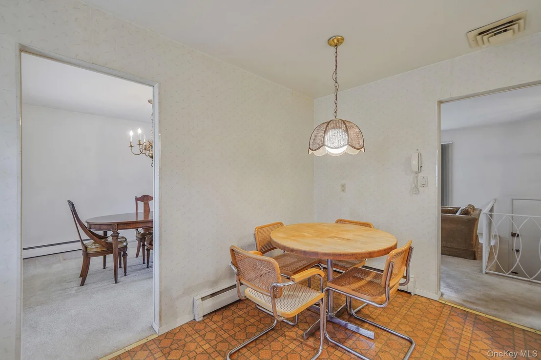 Photo of 13 Bee Drive