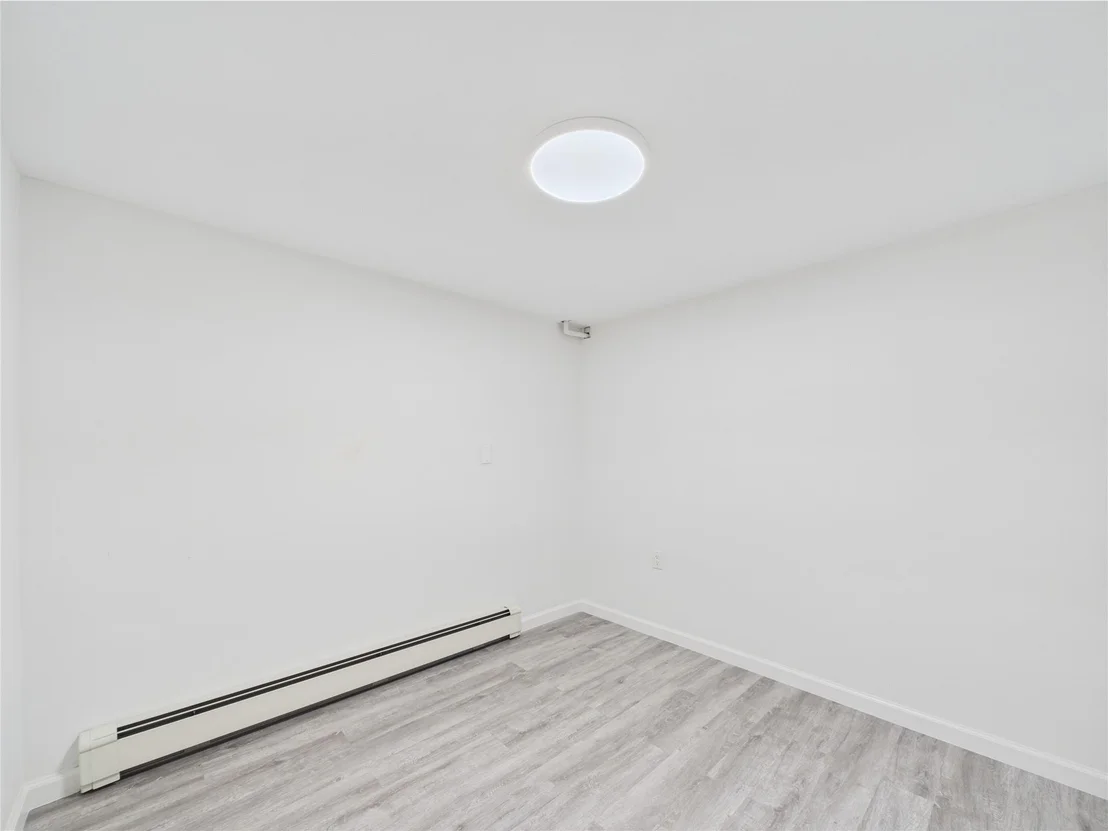 Photo of 170 Mastic Boulevard