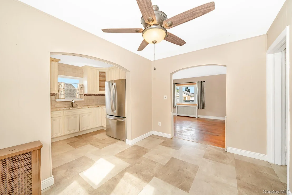 Photo of 1 Robert Avenue