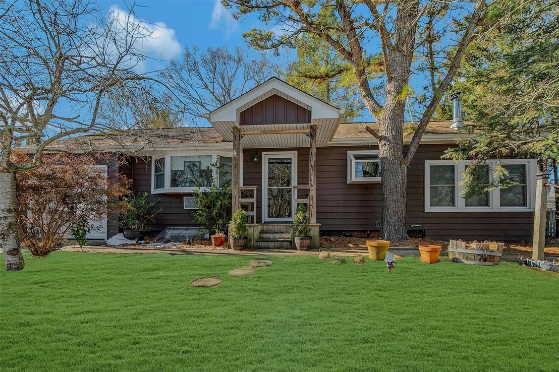 Photo of 75 Royal Avenue