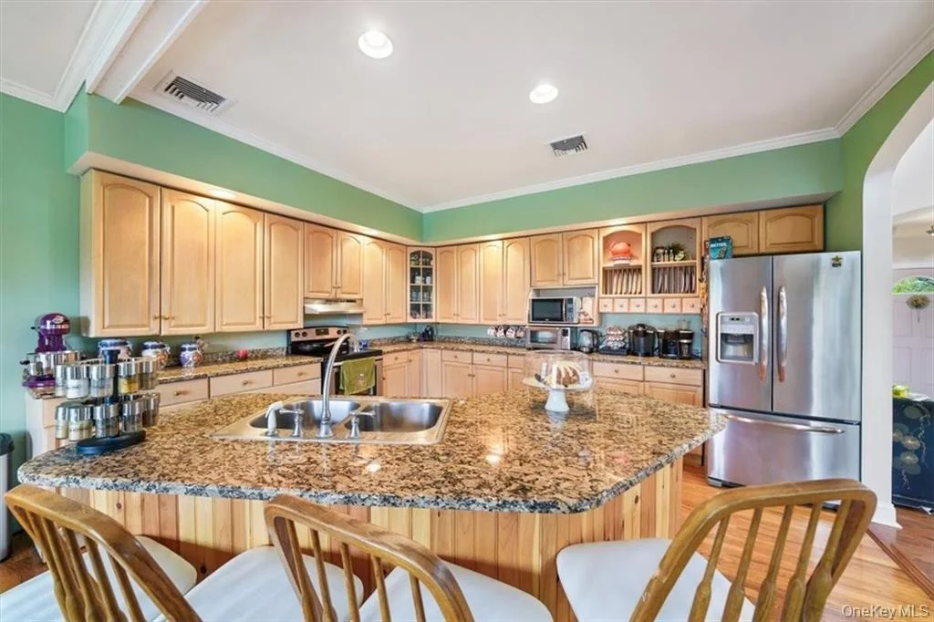 Photo of 2 Bruyn Avenue