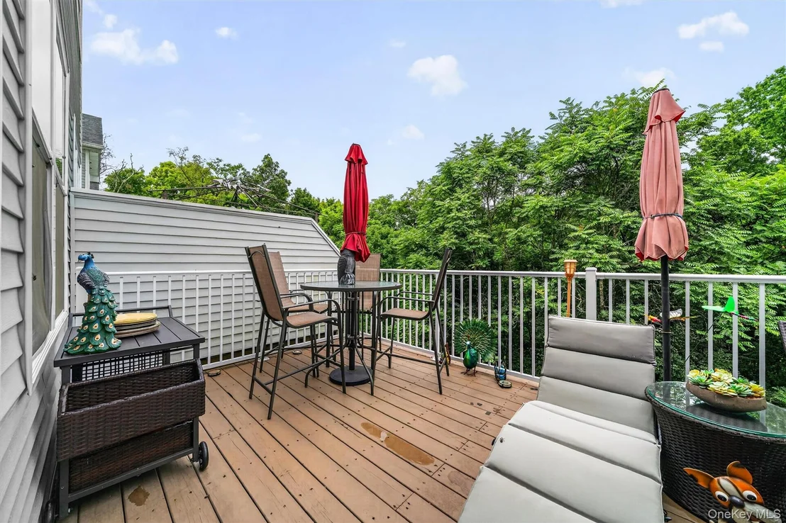 Photo of 93 Meadow View Drive