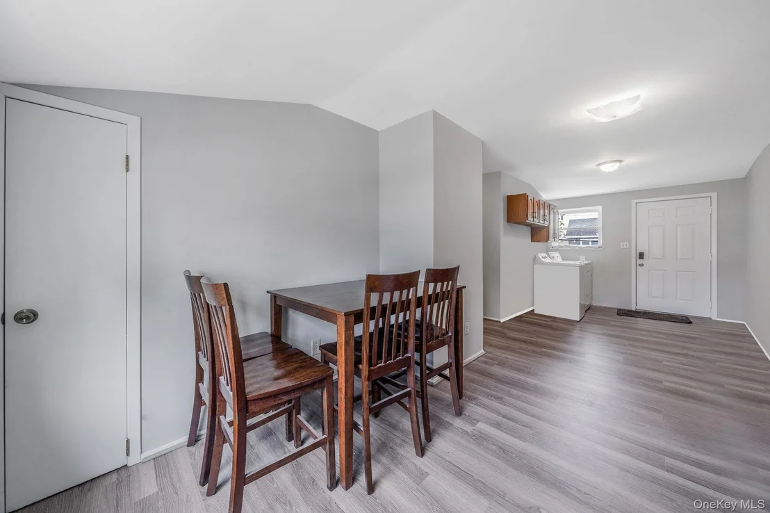 Photo of 48 Hollyhock Road