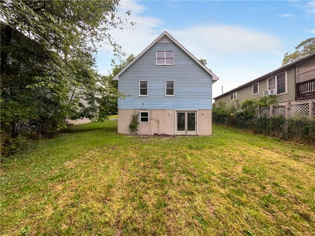 Photo of 35 Brookline Avenue
