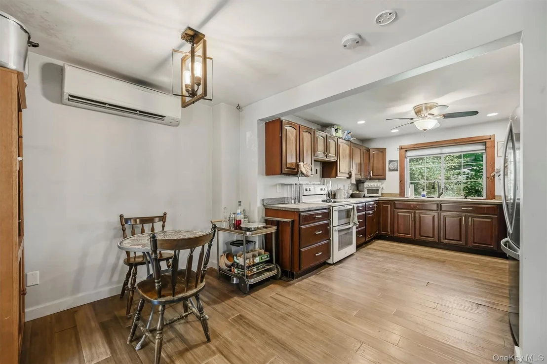 Photo of 66 Silver Spring Road