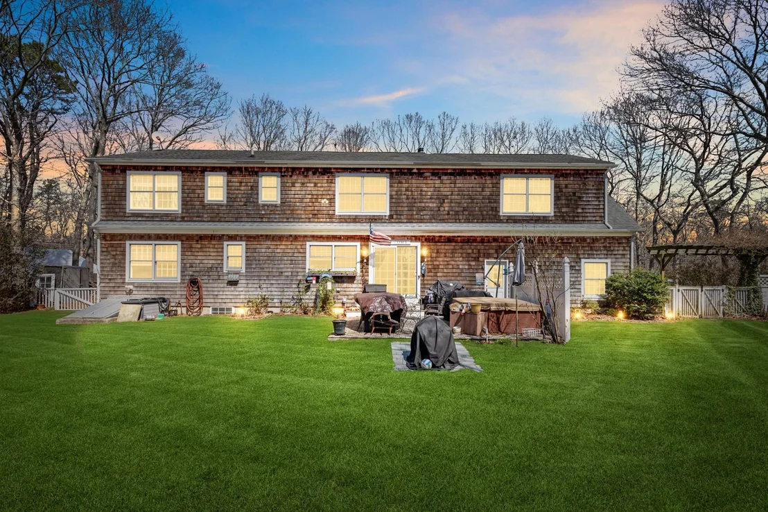 Photo of 799 Mill Road