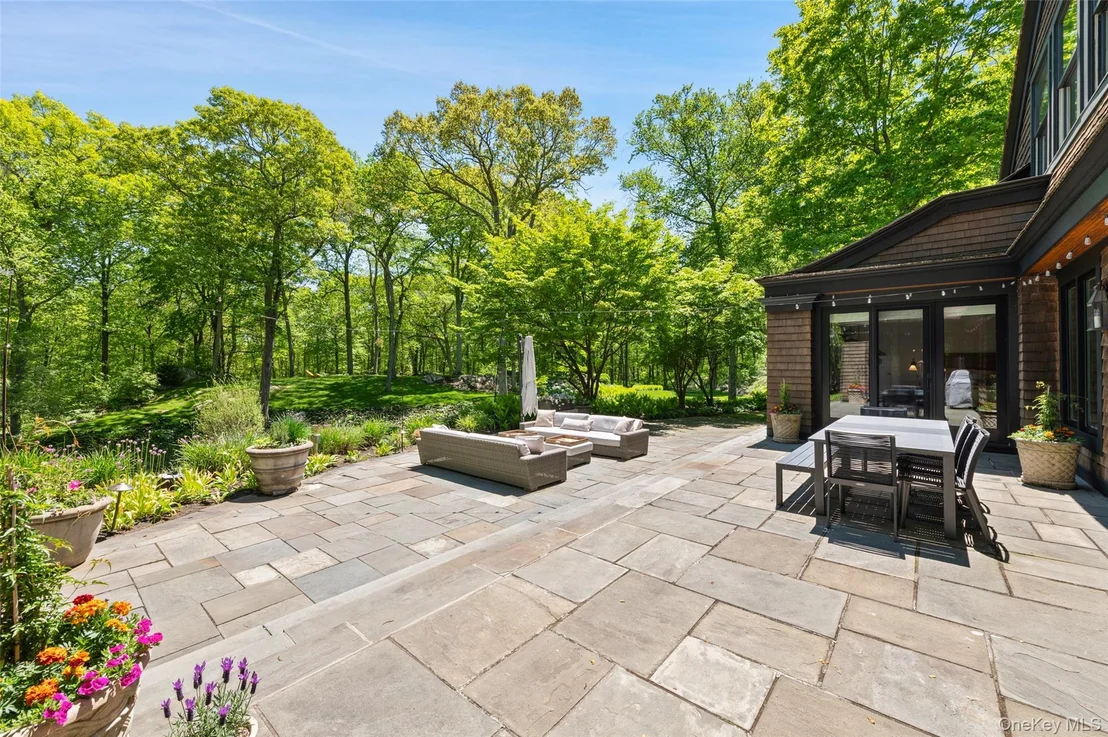 Photo of 401 Pea Pond Road