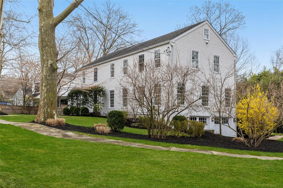 Photo of 51 HARDING Drive