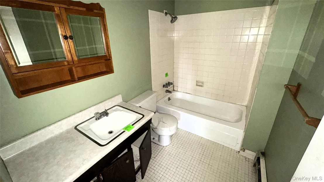 Photo of 296 Greeves Road