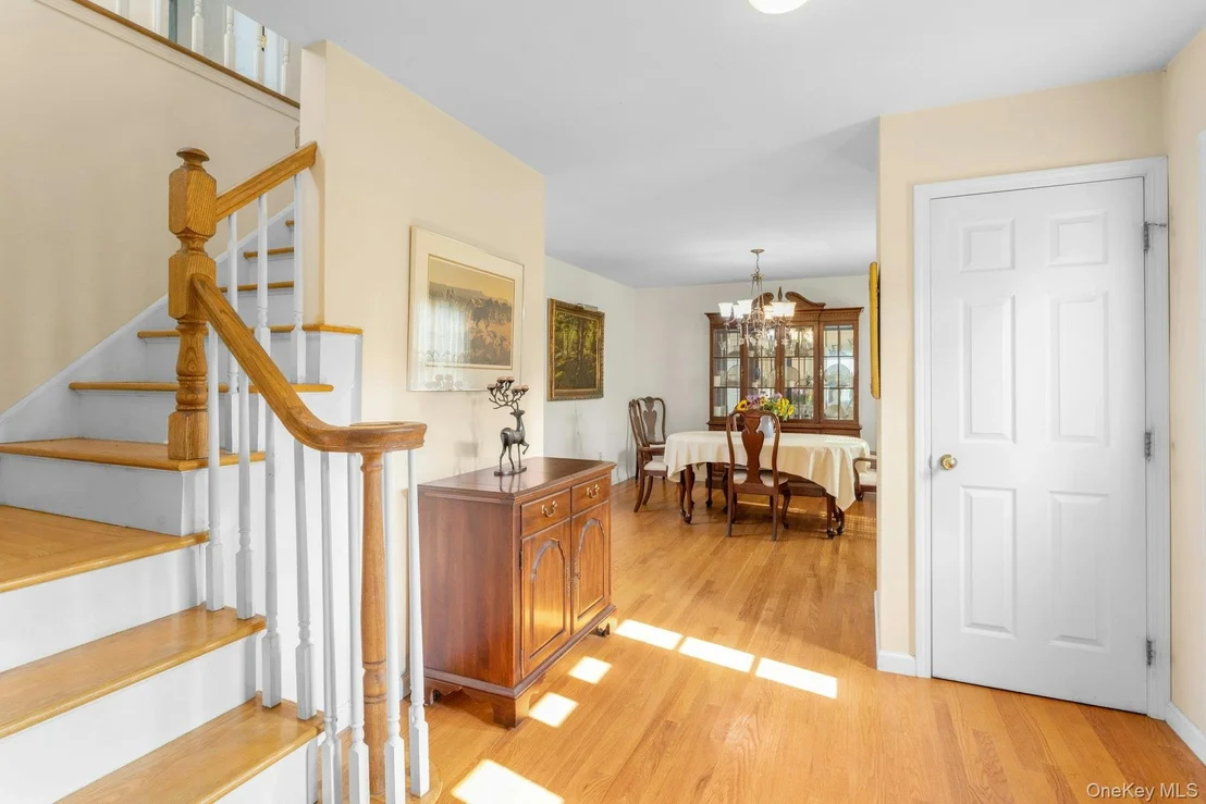 Photo of 86 Somerset Drive