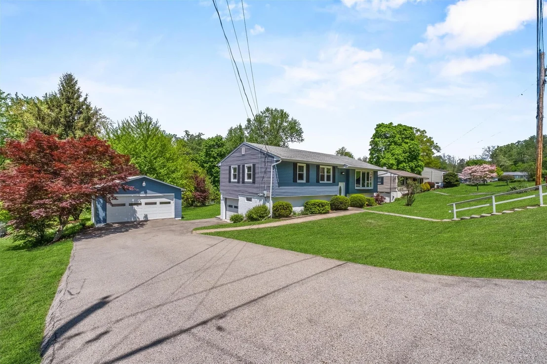 Photo of 8 Cameron Lane