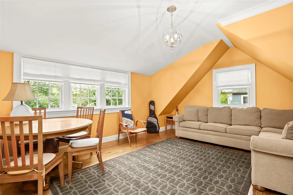 Photo of 17 Gladwin Place