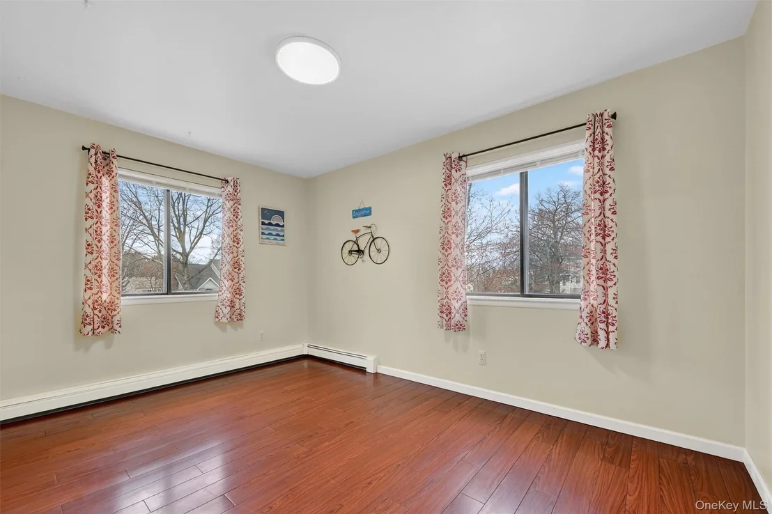 Photo of 22 Cambridge Circle