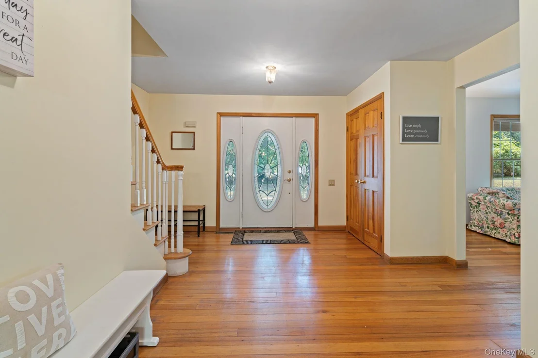 Photo of 470 Pond Path