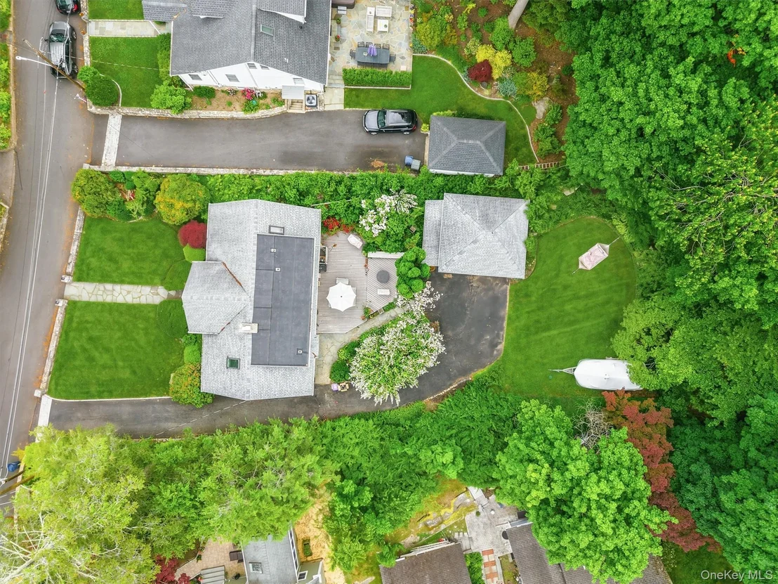 Photo of 24 Tamarack Road