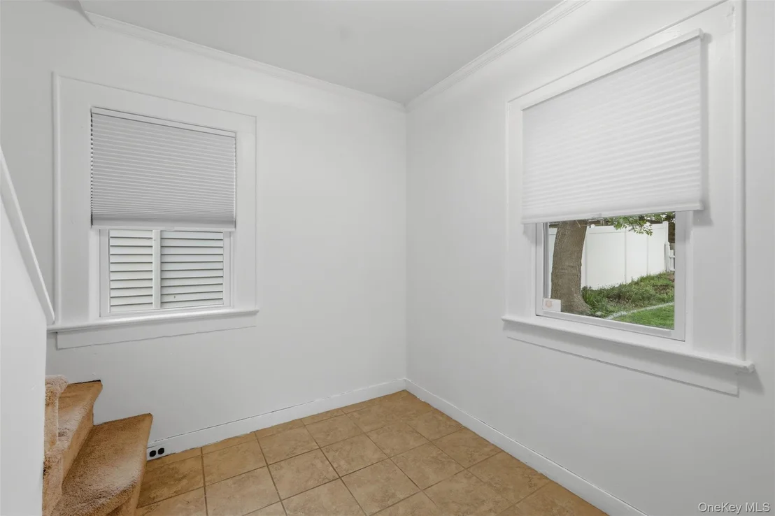 Photo of 20 Samstag Avenue